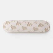 Weiches Beige Fishtail Palm Pattern 1 Skateboard (Horizontal)