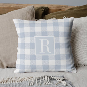 Weiches Blau Buffalo Karo Initial Kissen