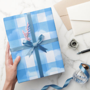 Weiches Blau Weiß Sommer Gingham Wolken Karo Muste Geschenkpapier
