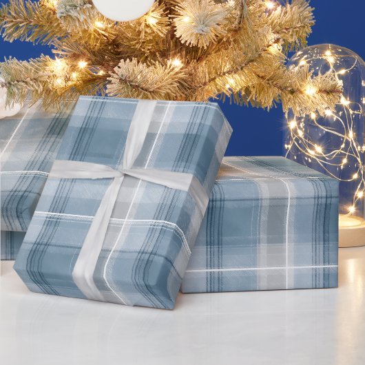 Weiches Blaugrau Küstennebel Karomuster Geschenkpapier (Feiertage)