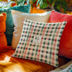 Weiches Evergrün-Gingham-Monogramm Kissen