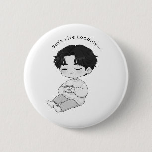 Weiches Leben Lade Cozy Chibi Jungen Tee Button
