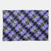 Weiches Lila Clematis Blume Abstraktes Muster Geschirrtuch (Horizontal)