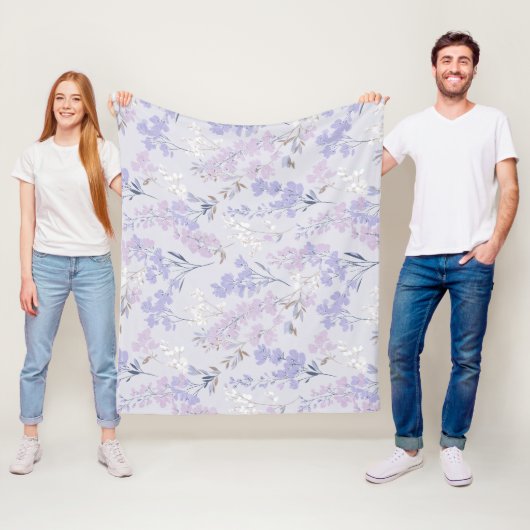 Weiches lila Lavendel weißes Blumenmuster Fleecedecke (Beispiel)