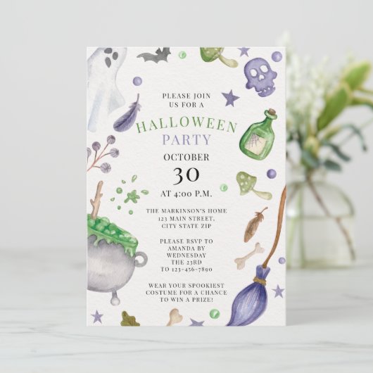 Weiches Lila und grünes Halloween-Party Einladung (Stehend Vorderseite)