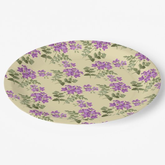 Weiches Lila Violetmuster auf blassantik gelb Pappteller (Schrägansicht)