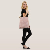 Weiches Rosa Texturmuster Tasche (Am Model)