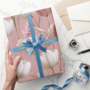 Weiches Rosa Tulpe Weißes Blumenmuster Geschenkpapier