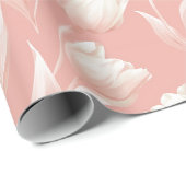Weiches Rosa Tulpe Weißes Blumenmuster Geschenkpapier (Rolleneckpunkt)