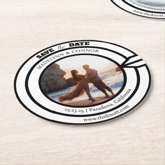 Weiches Script-Foto Save the Date Darts Board Roun Runder Pappuntersetzer (Angewinkelt)