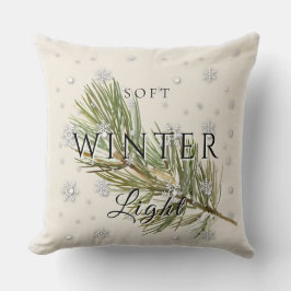 Weiches Winterlicht mit Kiefernzweig und Schnee Kissen