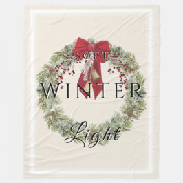 Weiches Winterlicht mit Weihnachtskranz Fleecedecke