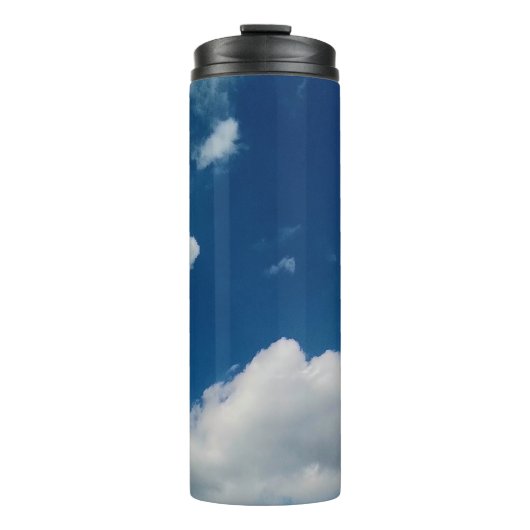 Weichheit gegenüber den Wolken Thermosbecher (Vorderseite)