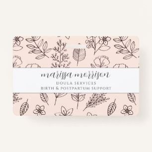 Weichteil gezogene Blüte auf rosa Doula-Abzeichen Ausweis