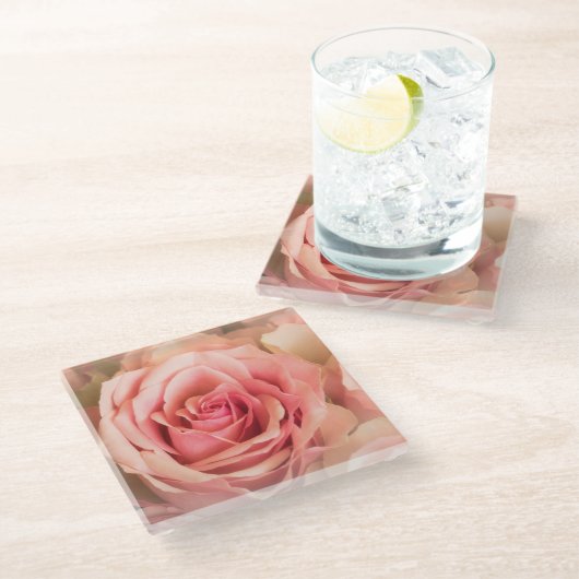 Weichzeichnen der Rose Glasuntersetzer (Schrägansicht)