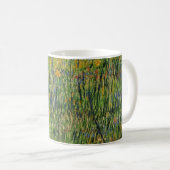 Weide in Bloom von Vincent van Gogh Kaffeetasse (VorderseiteRechts)