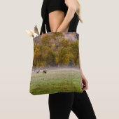 Weideelei auf der ganzen Tasche (Von Nahem)