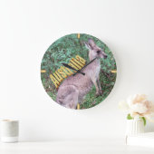 Weiden lassen im Gras Große Wanduhr (Zuhause)