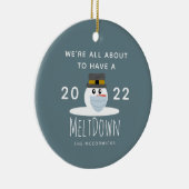 Weihnachten 2021 Schneemann Meltdown Personalisier Keramik Ornament (Rechts)
