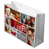 Weihnachten 7 FotoCollage mit Familienname, Silber Große Geschenktüte (Vorderseite Schrägansicht)