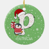Weihnachten Alphabet P Weihnachtsmannmütze Pinguin Keramik Ornament (Hinten)