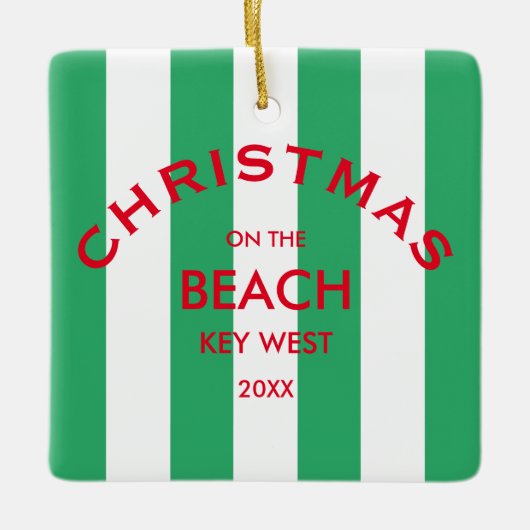 Weihnachten am Strand Custom Green Cabana Streifen Keramikornament (Vorderseite)