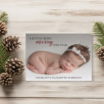 Weihnachten-Ankündigung<br><div class="desc">Ankündigung der Ankunft Ihres süßen neuen Babys mit diesen Weihnachtskarten-Ankündigungen. Personalisieren Sie das Programm mit 1 Foto auf der Vorderseite und 3 Fotos auf der Rückseite. Geben Sie alle Geburtsdaten Ihres Babys auf der Kartenrückseite für eine wirklich personalisierte Urlaubskarte ein. Besuchen Sie meine Weihnachts-Kartensammlung um mehr Möglichkeiten zur Geburtenankündigung zu...</div>
