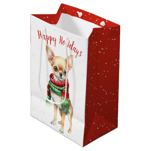 Weihnachten Chihuahua in Schneeflocken Mittlere Geschenktüte (Vorderseite Schrägansicht)
