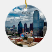 Weihnachten, Dallas, Texas-Skyline Keramik Ornament (Vorne)