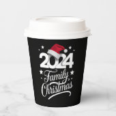 Weihnachten der Familie 2024 Matching Pajama Santa Pappbecher (Vorderseite)