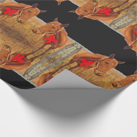 Weihnachten der Pferde, Braunes Pferd mit rotem Bu Geschenkpapier (Ecke)