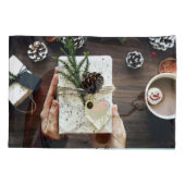 Weihnachten - Eine Zeit des Geschenks Kissenbezug (Rückseite)