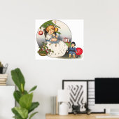 Weihnachten, glückliches Mädchen spielen mit Puppe Poster (Heimbüro)