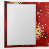 Weihnachten Goldene Schneeflocken im roten Hinterg Dreifach Gefaltete Urlaubskarte (Innen Erste Seite)