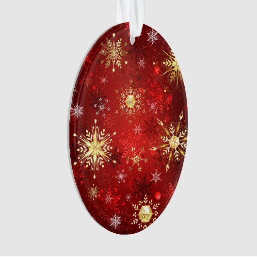 Weihnachten Goldene Schneeflocken im roten Hinterg Ornament (Vorderseite)