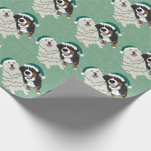 Weihnachten Große Pyrenäen und Berner Hund Geschenkpapier (Ecke)