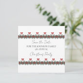 Weihnachten Grüne Garland Red Rows Gold Akzent Einladung (Stehend Vorderseite)