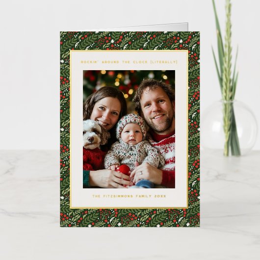 Weihnachten Holly Leaf Foil Holiday Foto Card (Vorderseite)