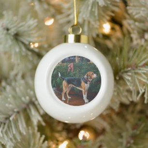Weihnachten im Beagle - Feierliche Hochzeit Keramik Kugel-Ornament