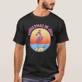 Weihnachten im Juli Flamingo in Weihnachtsmannmütz T-Shirt (Vorderseite)