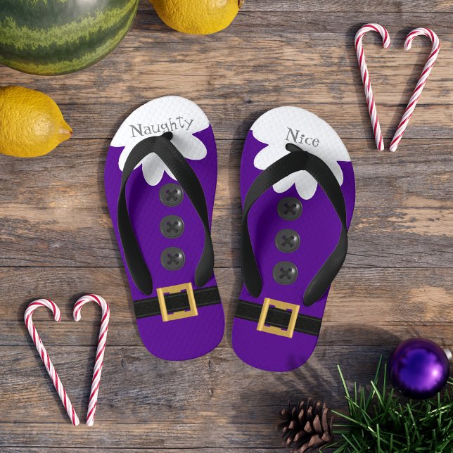 Weihnachten im Juli Lila Naughty oder Nice Festiva Kinderbadesandalen (For Christmas in July (and the one in December) Have you been naughty and nice?)