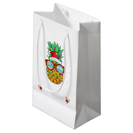 Weihnachten im Juli Santa Beach Sommer Sommer T-Sh Kleine Geschenktüte (Vorderseite Schrägansicht)