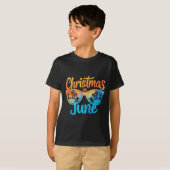Weihnachten im Juni Sonnenbrille Funny Summer Vaca T-Shirt (Vorne ganz)
