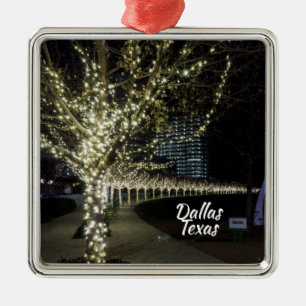 Weihnachten im Klyde Warren Park Ornament Aus Metall