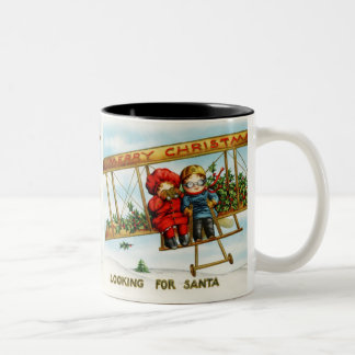 Weihnachten im Vintage-Stil: Kinder suchen nach Sa Zweifarbige Tasse