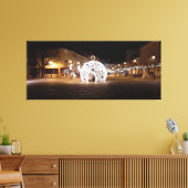 Weihnachten im Zentrum von Esztergom Ungarn. Leinwanddruck (Insitu (Wohnzimmer))