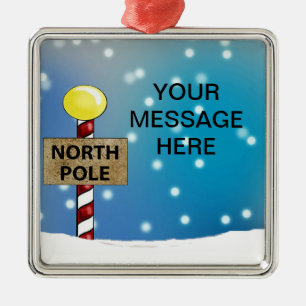 Weihnachten in der Dekoration der Keramik am Nordp