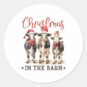 Weihnachten in der Scheune Rustikale Kühe in Weihn Runder Aufkleber (Vorderseite)
