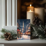 Weihnachten in Paris: Die Eiffelturm-Avenue<br><div class="desc">Senden Sie herzliche Grüße mit der gefalteten Karte "Sparkling Eiffel Tower Avenue". Dieses Design mit einer festlichen Pariser Allee ist ideal,  um die Freude der Saison zu feiern.</div>