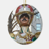 Weihnachten in Rockefeller - Spielzeugsolider Keramik Ornament (Links)